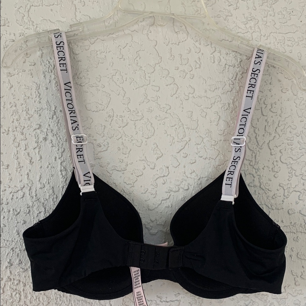 Victoria's Secret Black tshirt lightly lined Bra with Logo Straps size 32C - Picture 5 of 6
